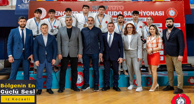Gençler Türkiye Şampiyonasında 1 numara Kağıtspor